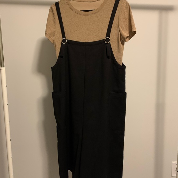 Two-piece - Picture 2 of 3